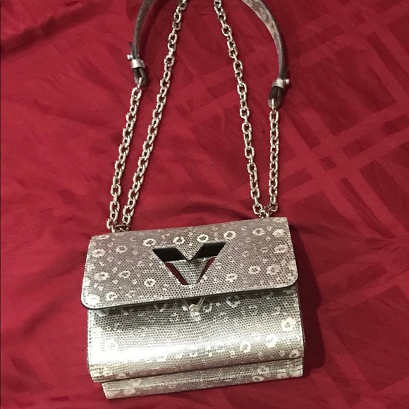 Louis Vuitton Bag - Picture 4 of 5